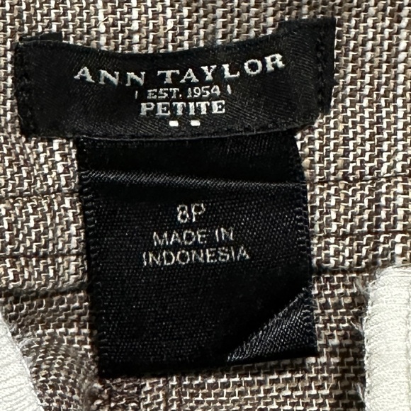 LOFT || Woman’s mini skirt size 8 Petite - Picture 4 of 5